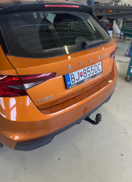 Carlig remorcare Skoda Fabia 5 usi fabricata incepand cu 06/2021 demontabil automat vertical marca Autohak [6]