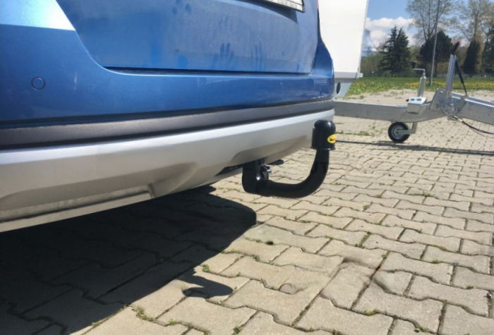 Carlig remorcare Skoda Fabia combi 2015 - 2018 demontabil automat vertical marca Autohak [10]