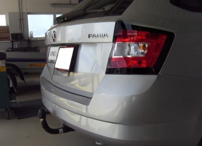 Carlig remorcare Skoda Fabia combi 2015 - 2018 demontabil automat vertical marca Autohak [19]