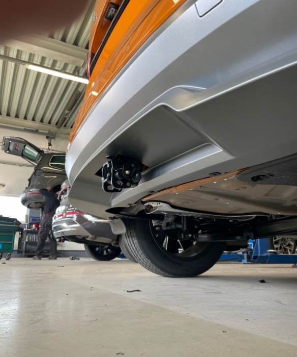 Carlig remorcare Skoda Kamiq dupa 08.2019 demontabil automat cu maneta marca Autohak [3]