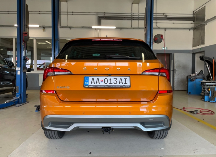 Carlig remorcare Skoda Kamiq dupa 08.2019 demontabil automat cu maneta marca Autohak [8]