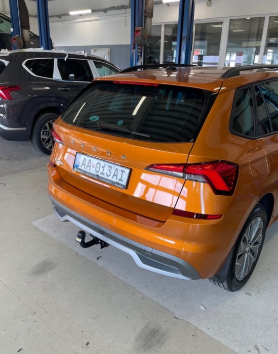 Carlig remorcare Skoda Kamiq dupa 08.2019 demontabil automat cu maneta marca Autohak [5]