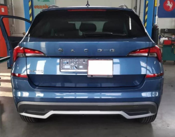 Carlig remorcare Skoda Kamiq dupa 08.2019 demontabil automat vertical marca Autohak [7]
