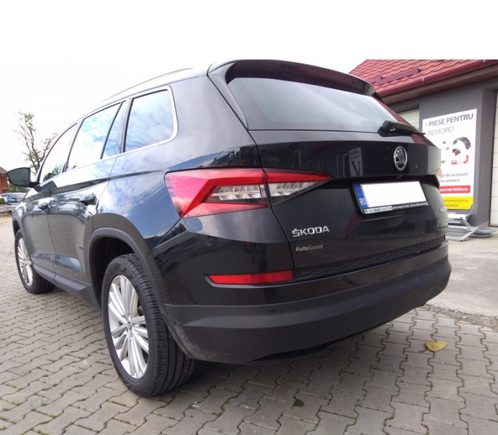 Carlig remorcare Skoda Kodiaq dupa 2017 demontabil automat vertical marca Autohak [12]