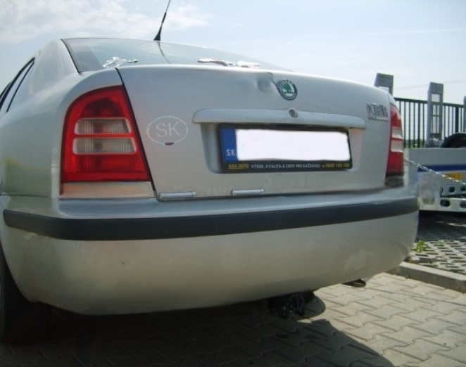 Carlig remorcare Skoda Octavia 1 1996 - 2010 demontabil automat cu maneta marca Autohak [2]