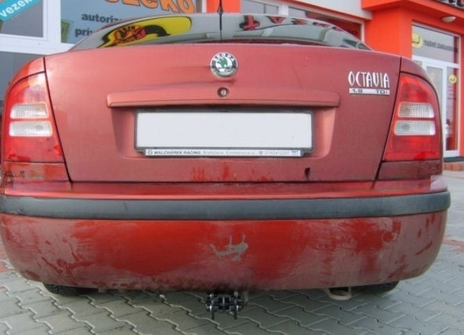 Carlig remorcare Skoda Octavia 1 1996 - 2010 demontabil automat cu maneta marca Autohak [5]