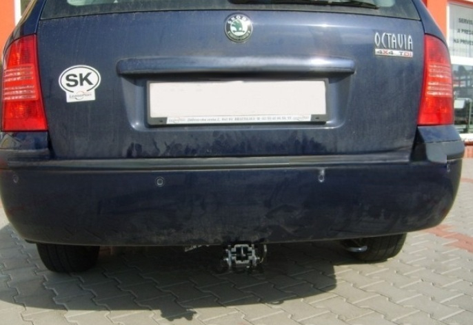Carlig remorcare Skoda Octavia 1 4x4 1996 - 2010 demontabil automat cu maneta marca Autohak [3]