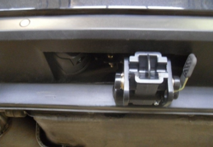 Carlig remorcare Skoda Octavia Scout 2013 - 2019 demontabil automat cu maneta marca Autohak [10]