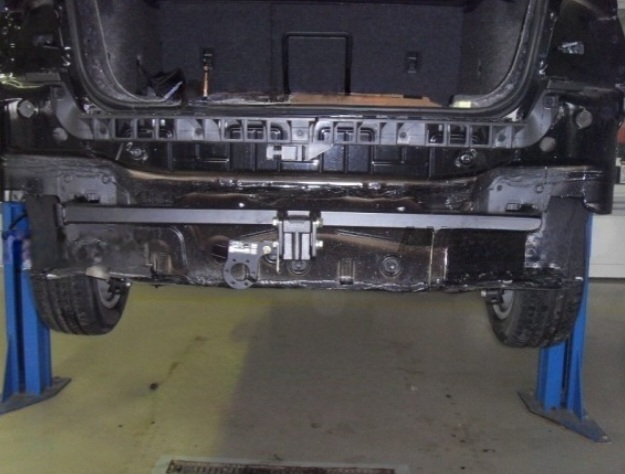 Carlig remorcare Skoda Octavia 3 2013 - 2019 demontabil automat vertical marca Autohak [8]