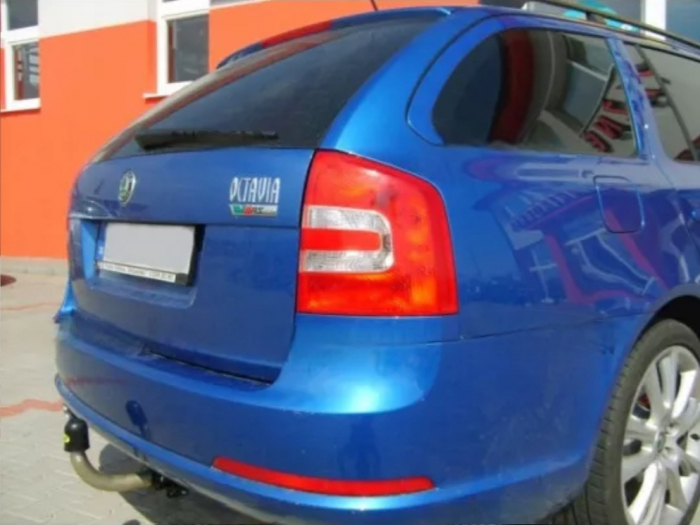 Carlig remorcare Skoda Octavia Scout 2004 - 2013 demontabil automat cu maneta [4]