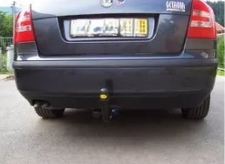 Carlig remorcare Skoda Octavia Scout 2004 - 2013 demontabil automat vertical marca Autohak [9]