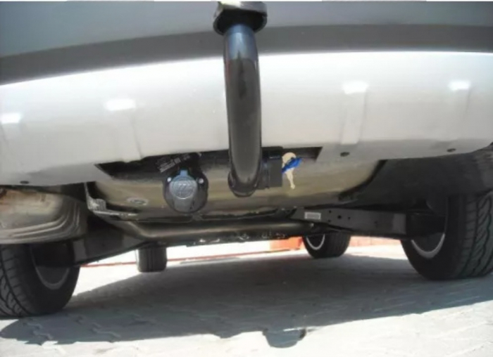 Carlig remorcare Skoda Octavia Scout 2004 - 2013 demontabil automat vertical marca Autohak [13]