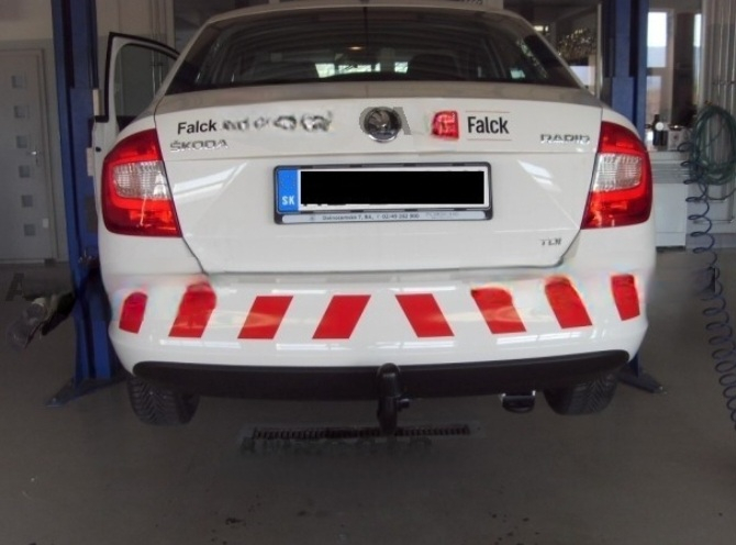 Carlig remorcare Skoda Rapid dupa 2012 demontabil automat vertical marca Autohak [14]