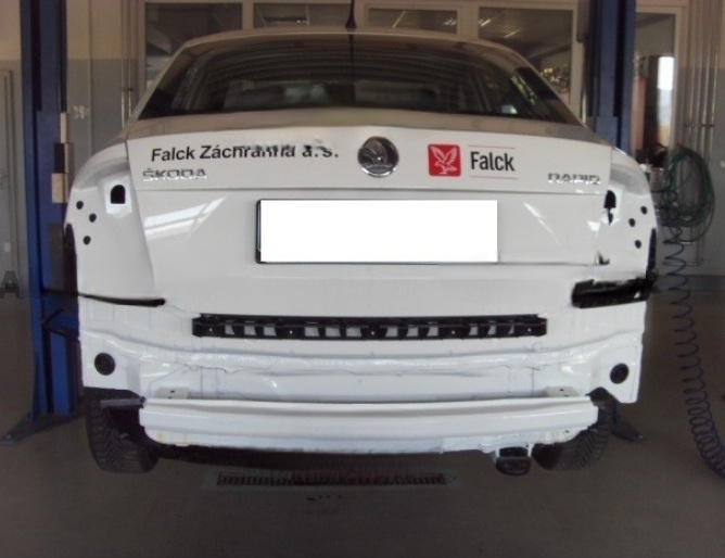 Carlig remorcare Skoda Rapid dupa 2012 demontabil automat vertical marca Autohak [20]