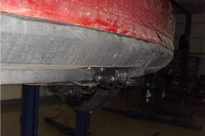 Carlig remorcare Skoda Rapid Spaceback dupa 2013 demontabil automat cu maneta marca Autohak [3]