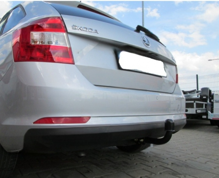 Carlig remorcare Skoda Rapid Spaceback fabricat dupa 2013 marca Autohak [5]