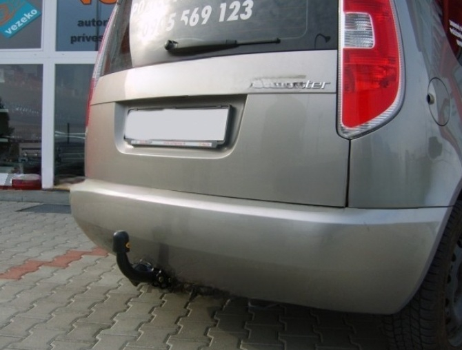 Carlig remorcare Skoda Roomster dupa 2006 marca Autohak [4]