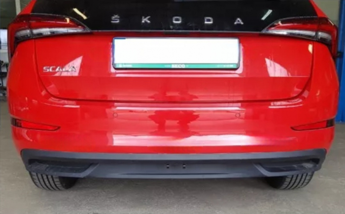 Carlig remorcare Skoda Scala dupa 2018 demontabil automat vertical marca Autohak [8]