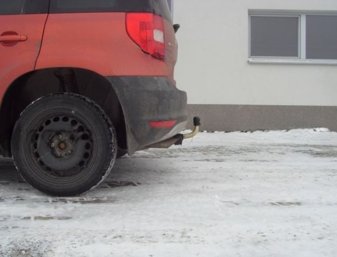 Carlig remorcare Skoda Yeti 2009 - 2013 demontabil automat cu maneta marca Autohak [3]