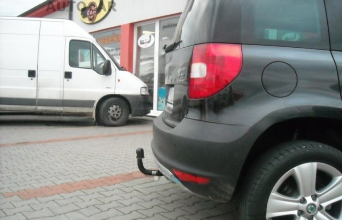 Carlig remorcare Skoda Yeti 2009 - 2013 demontabil automat vertical marca Autohak [9]