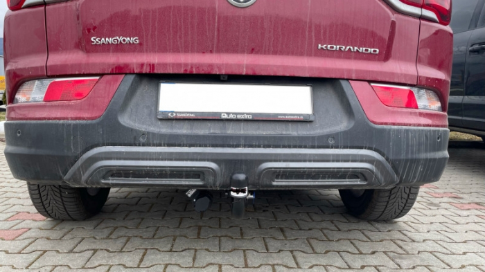 Carlig remorcare SsangYong Korando dupa 03/2019 demontabil automat vertical marca Autohak [8]