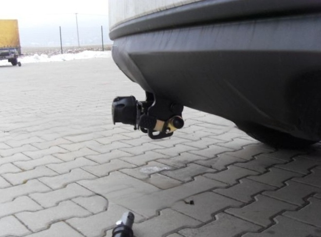 Carlig remorcare Subaru Forester 11/2012 - 03/2018 demontabil automat cu maneta marca Autohak [12]