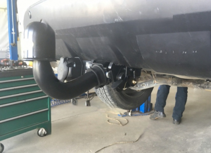 Carlig remorcare Subaru Forester 2008 - 2013 demontabil automat cu maneta marca Autohak [5]