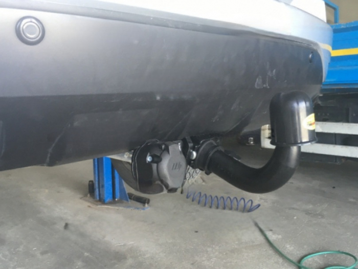 Carlig remorcare Subaru Forester 2008 - 2013 demontabil automat cu maneta marca Autohak [7]