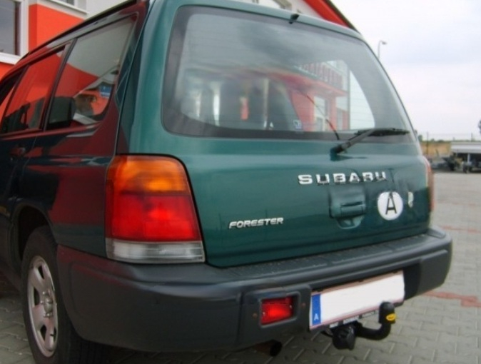 Carlig remorcare Subaru Forester fabricat intre 1997 - 2007 marca Autohak [6]