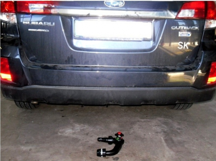 Carlig remorcare Subaru Legacy Outback dupa 09/2009 demontabil automat vertical marca Thule [2]