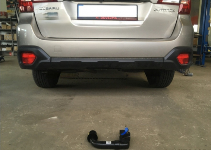 Carlig remorcare Subaru Outback 01/2015 - 03/2021 demontabil automat vertical marca Autohak [4]