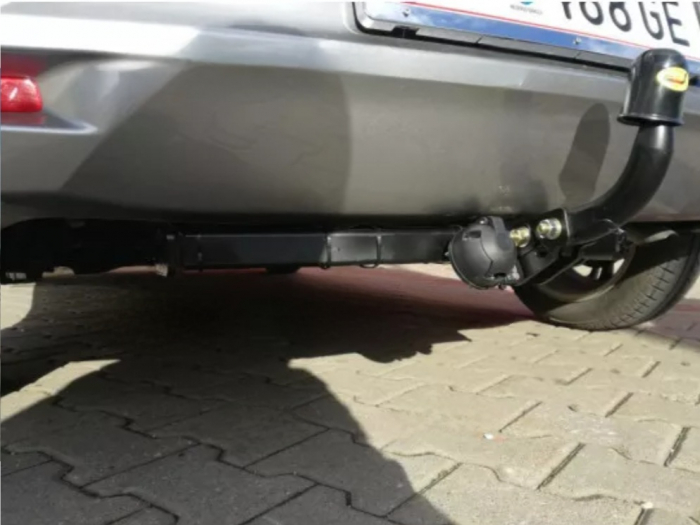 Carlig remorcare Suzuki Baleno 5 usi fabricat dupa 2016 marca Autohak [7]