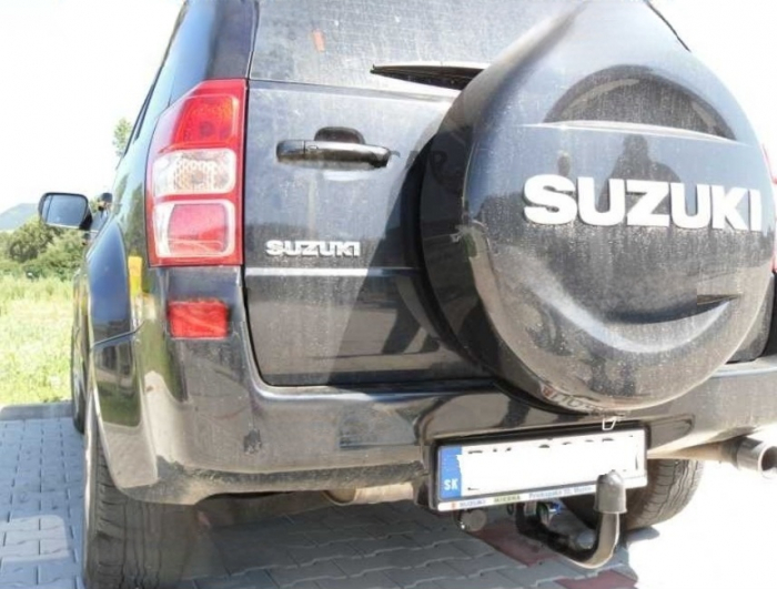 Carlig remorcare Suzuki Grand Vitara 5 usi dupa 2005 demontabil automat vertical marca Autohak [15]