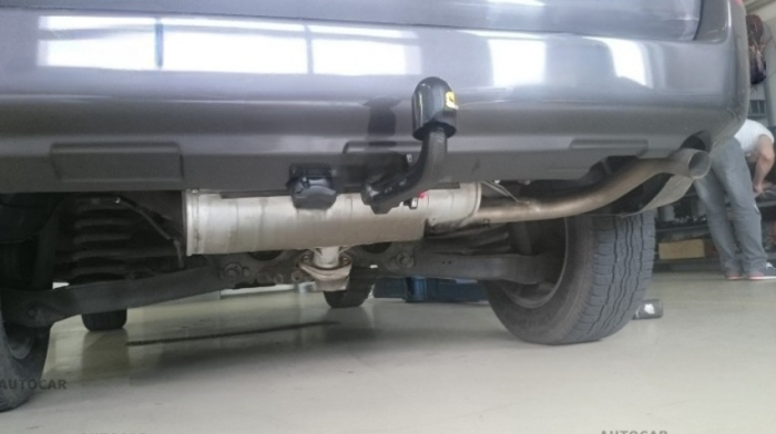 Carlig remorcare Suzuki Grand Vitara 5 usi dupa 2005 demontabil automat vertical marca Autohak [11]