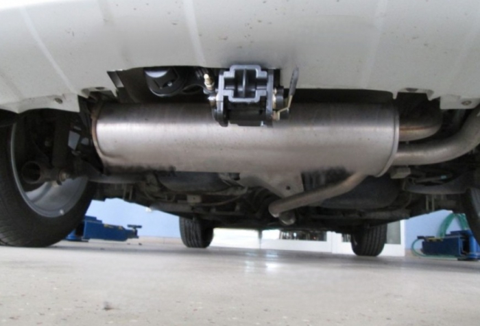 Carlig remorcare Suzuki SX4 3/5 usi tractiune fata 2006 - 2014 demontabil automat cu maneta marca Autohak [16]