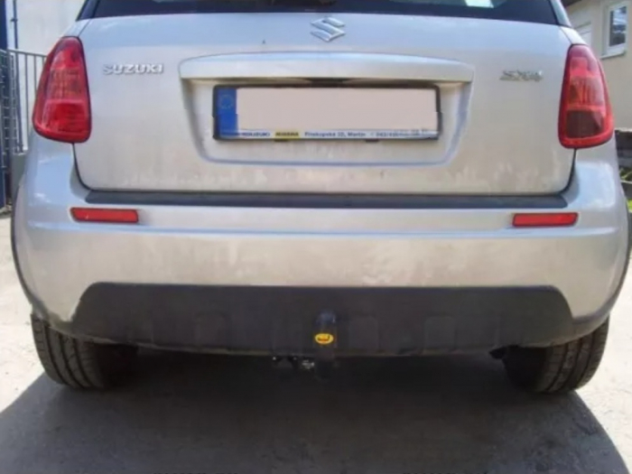 Carlig remorcare Suzuki Sx4 tractiune fata 3/5 usi dupa 2006 marca Autohak [3]
