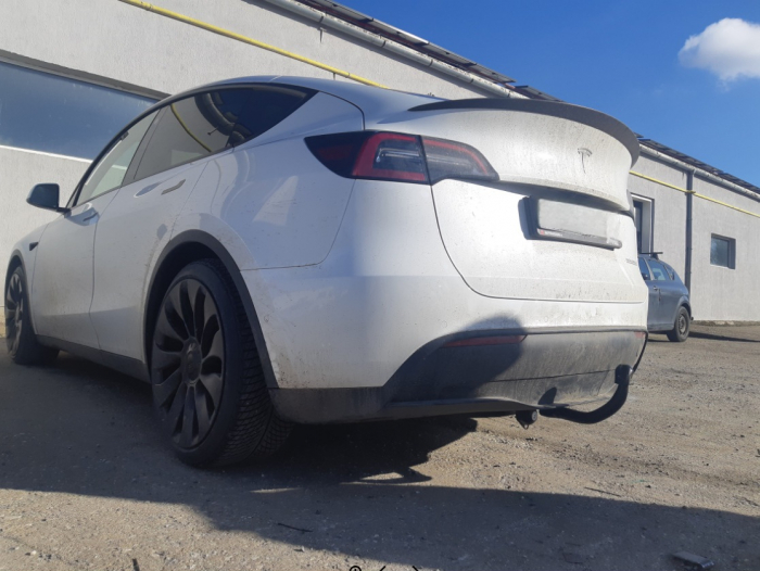Carlig remorcare Tesla Model Y 5 usi 08/2021 - prezent marca Autohak [3]