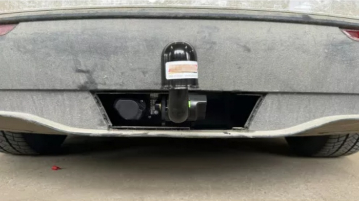 Carlig remorcare Tesla Model Y 5 usi cu preechipare 08/2021 - prezent demontabil automat orizontal [7]