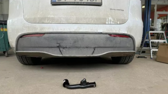 Carlig remorcare Tesla Model Y 5 usi cu preechipare 08/2021 - prezent demontabil automat orizontal [10]