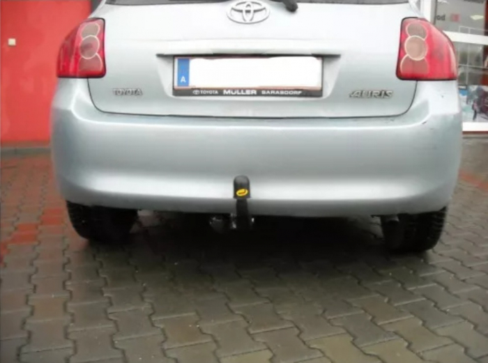 Carlig remorcare Toyota Auris 2007-2012 marca Autohak [4]