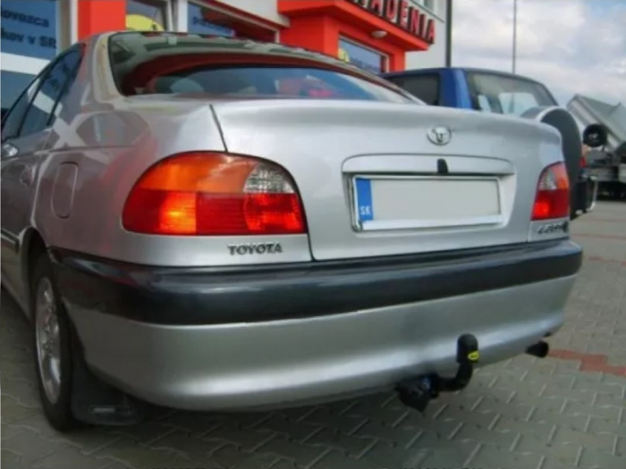 Carlig remorcare Toyota Avensis 4/5 usi 1997-2002 marca Autohak [2]