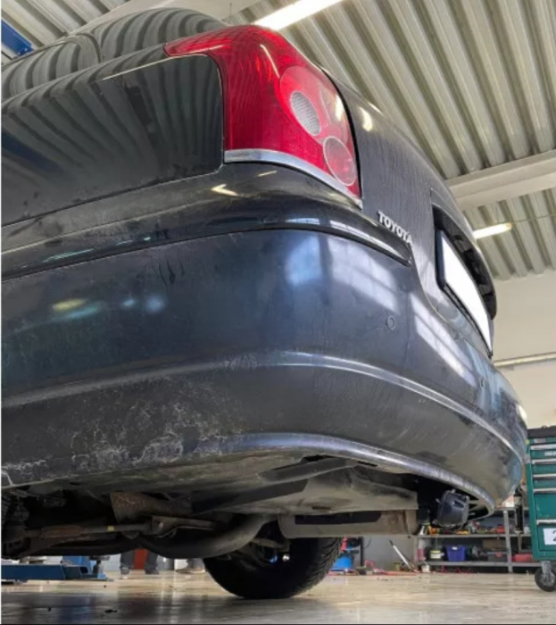 Carlig remorcare Toyota Avensis 4/5 usi 2003 - 2009 demontabil automat cu maneta marca Autohak [7]