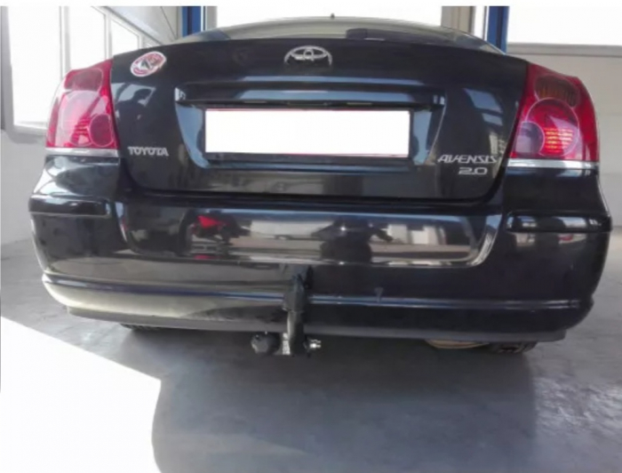 Carlig remorcare Toyota Avensis 4/5 usi 2003-2009 marca Autohak [2]
