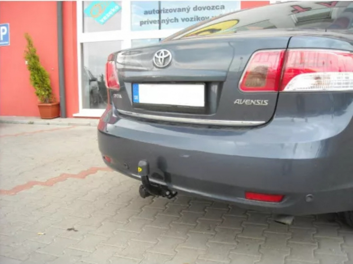 Carlig remorcare Toyota Avensis berlina dupa 2009 marca Autohak [3]