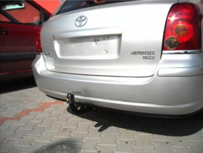 Carlig remorcare Toyota Avensis combi 2003-2009 marca Autohak [2]