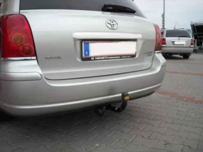 Carlig remorcare Toyota Avensis combi 2003-2009 marca Autohak [8]