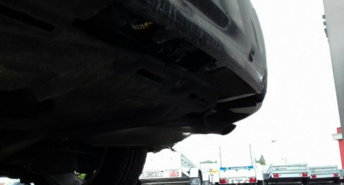 Carlig remorcare Toyota Avensis combi dupa 2009 demontabil automat vertical marca Autohak [8]