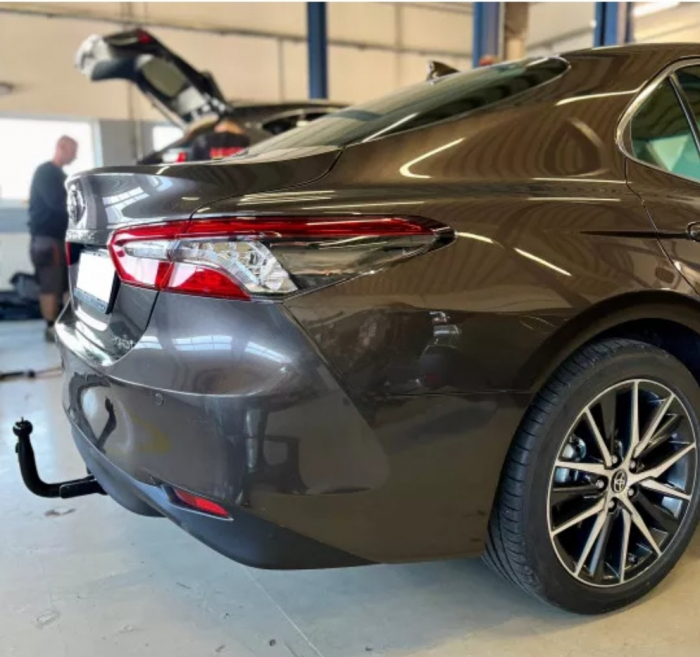 Carlig remorcare Toyota Camry sedan 2019 - prezent demontabil automat vertical [5]