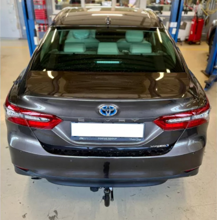 Carlig remorcare Toyota Camry sedan 2019 - prezent demontabil automat vertical [3]