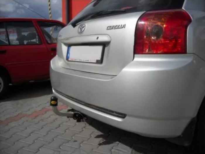 Carlig remorcare Toyota Corolla 3/5 usi 2002 - 2007 demontabil automat cu maneta marca Autohak [2]
